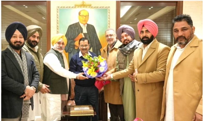 Two ministers and MLAs of Patiala district met with Kejriwal